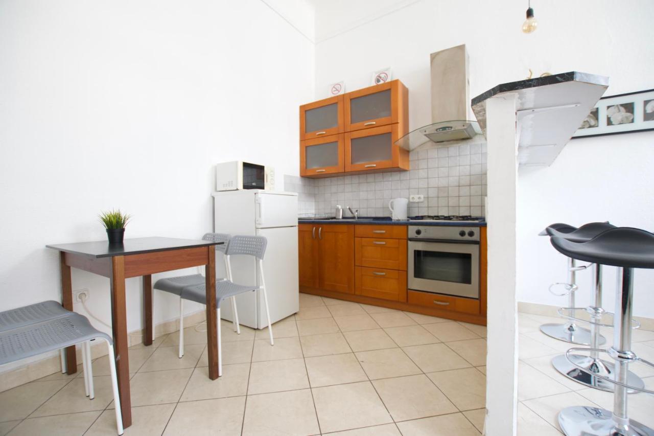 Budget Apartment By Hi5 - Center Of The Center Budapeszt Zewnętrze zdjęcie